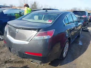 2009 Acura TL Tech with VIN 19UUA86579A018035, listed as a IAAI auction lot 41875207 with 266,770 mi miles. Bid and sale history available at carsss.com. Image 4.