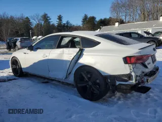 2019 Audi RS 5 Sportback z VIN WUABWCF55KA900422, wystawiony jako Copart lot #39042624 z przebiegiem 18 106 mil mil oraz . Historia ofert i sprzedaży dostępna na DreamBid. Obrazek 2.