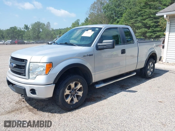 2013 Ford F-150 XL with VIN 1FTFX1EF5DKG43334, listed as a IAAI auction lot 42664129 with 215,465 mi miles and . Bid and sale history available at DreamBid. Image 17.