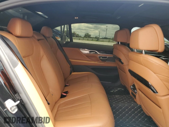 2021 BMW 7 Series 740i with VIN WBA7T2C01MCF78660, listed as a Copart auction lot 59582205 with 51,868 mi miles and Salvage title. Bid and sale history available at DreamBid. Image 10.