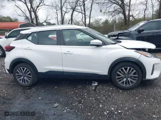 2021 Nissan Kicks SV with VIN 3N1CP5CV0ML465936, listed as a IAAI auction lot 41729056 with 60,085 mi miles. Bid and sale history available at carsss.com. Image 13.