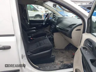 2014 Ram Cargo Van Tradesman with VIN 2C4JRGAG3ER379961, listed as a IAAI auction lot 41554581 with 186,198 mi miles. Bid and sale history available at carsss.com. Image 5.