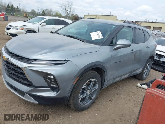 2023 Chevrolet Blazer LT с VIN 3GNKBHR40PS235497, выставлен на аукционе IAAI как лот 42124586 с пробегом 20 533 миль миль и . История ставок и продаж доступна на DreamBid. Изображение 18.