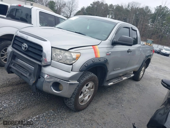 2007 Toyota Tundra SR5 with VIN 5TBRV54177S450608, listed as a IAAI auction lot 41615975 with 242,261 mi miles. Bid and sale history available at carsss.com. Image 17.