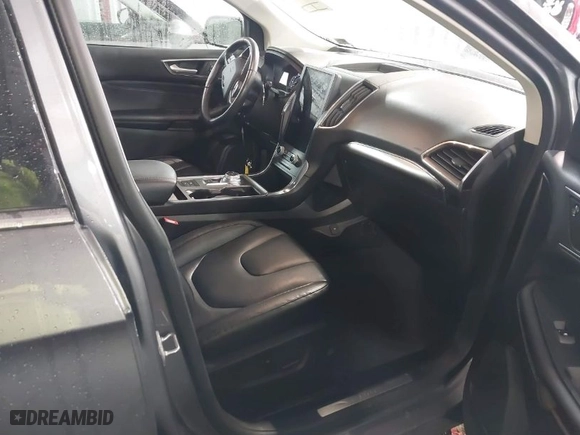 2022 Ford Edge Titanium with VIN 2FMPK4K99NBB05312, listed as a IAAI auction lot 41817893 with 53,232 mi miles. Bid and sale history available at carsss.com. Image 5.