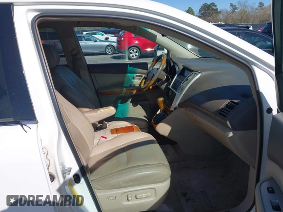 2009 Lexus RX 350 with VIN 2T2GK31UX9C074133, listed as a IAAI auction lot 41835031 with 310,272 mi miles and . Bid and sale history available at DreamBid. Image 5.