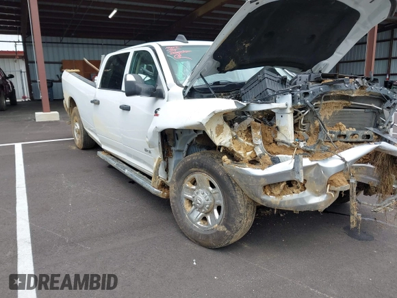 2020 Ram 2500 Tradesman with VIN 3C6UR4HL8LG272624, listed as a IAAI auction lot 42252814 with 166,908 mi miles and . Bid and sale history available at DreamBid. Image 1.