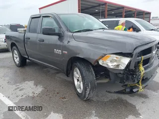 2015 Ram 1500 Express z VIN 1C6RR6FT8FS750381, wystawiony jako IAAI lot #42302878 z przebiegiem 73 067 mil mil oraz . Historia ofert i sprzedaży dostępna na DreamBid. Obrazek 1.