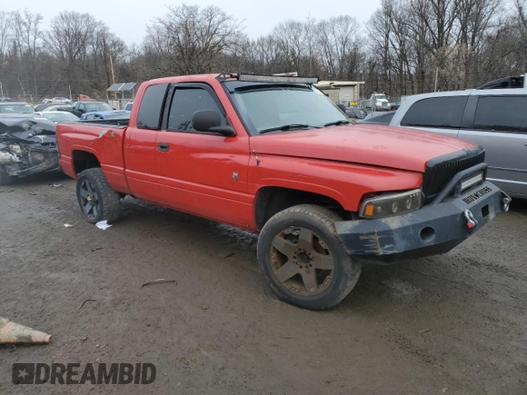 2000 Dodge 1500 z VIN 3B7HF13Z3YG146692, wystawiony jako Copart lot #84832814 z przebiegiem Nie podano mil oraz Szkoda całkowita • Salvage title. Historia ofert i sprzedaży dostępna na DreamBid. Obrazek 4.