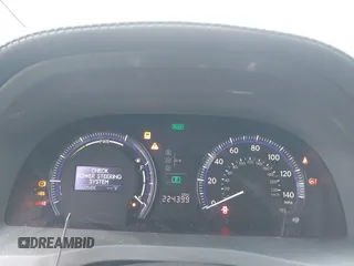 2010 Lexus HS 250h z VIN JTHBB1BA6A2014293, wystawiony jako IAAI lot #41948412 z przebiegiem 224 399 mil mil oraz . Historia ofert i sprzedaży dostępna na DreamBid. Obrazek 7.