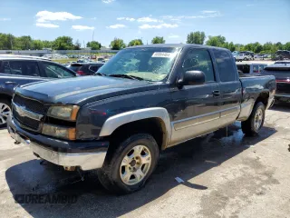 2004 Chevrolet Silverado 1500 Z71 with VIN 2GCEK19T641139174, listed as a Copart auction lot 60064464 with 234,304 mi miles and Salvage Title. Bid and sale history available at carsss.com. Image 1.