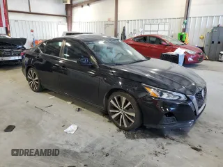 2019 Nissan Altima SR with VIN 1N4BL4CV0KC207218, listed as a Copart auction lot 49117405 with 109,191 mi miles and Salvage Title. Bid and sale history available at DreamBid. Image 4.