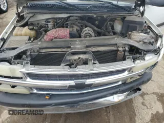 2005 Chevrolet Suburban LS z VIN 3GNEC16Z65G248353, wystawiony jako Copart lot #51987225 z przebiegiem 278 215 mil mil oraz Szkoda całkowita • Salvage title. Historia ofert i sprzedaży dostępna na DreamBid. Obrazek 12.