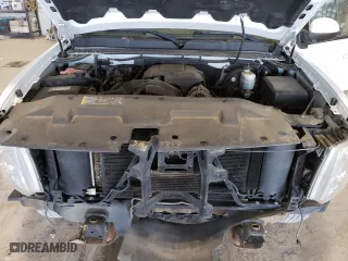 2009 Chevrolet Silverado 1500 LTZ with VIN 3GCEK33329G109608, listed as a Copart auction lot 48122775 with 198,347 mi miles and Salvage Title. Bid and sale history available at carsss.com. Image 11.