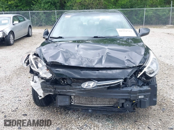 2017 Hyundai Accent SE z VIN KMHCT4AE7HU363918, wystawiony jako IAAI lot #42331712 z przebiegiem 85 123 mil mil oraz . Historia ofert i sprzedaży dostępna na DreamBid. Obrazek 13.