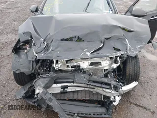 2024 Mercedes-Benz C 300 z VIN W1KAF4HB7RR164070, wystawiony jako IAAI lot #42220022 z przebiegiem 22 290 mil mil oraz . Historia ofert i sprzedaży dostępna na DreamBid. Obrazek 6.
