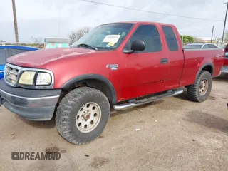 1999 Ford F-250 with VIN 1FTPX28W1XNB86000, listed as a IAAI auction lot 41658393 with Not provided miles and . Bid and sale history available at DreamBid. Image 2.