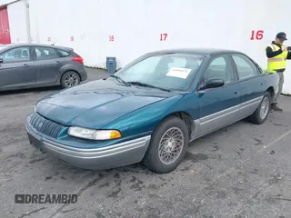 1994 Chrysler Concorde z VIN 2C3HL56F2RH335776, wystawiony jako IAAI lot #41899573 z przebiegiem 109 690 mil mil oraz . Historia ofert i sprzedaży dostępna na DreamBid. Obrazek 2.