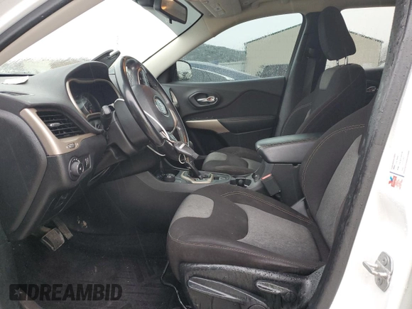 2018 Jeep Cherokee Latitude with VIN 1C4PJMCX5JD589634, listed as a Copart auction lot 42733965 with 127,927 mi miles and Salvage title. Bid and sale history available at DreamBid. Image 7.