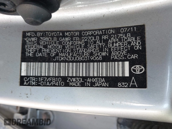 2011 Toyota Prius I with VIN JTDKN3DU0B0319068, listed as a IAAI auction lot 41972833 with 198,761 mi miles. Bid and sale history available at carsss.com. Image 9.