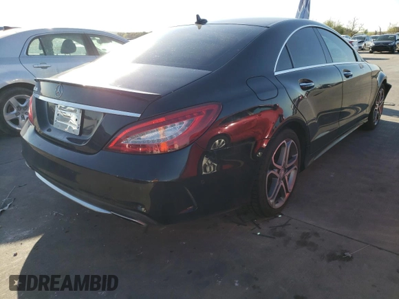 2015 Mercedes-Benz CLS-Class CLS 400 with VIN WDDLJ6FB5FA136400, listed as a Copart auction lot 62780582 with 124,661 mi miles. Bid and sale history available at carsss.com. Image 4.