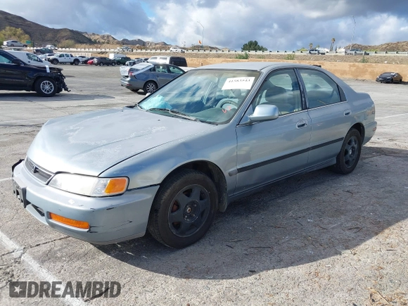1996 Honda Accord LX with VIN 1HGCD5634TA291036, listed as a IAAI auction lot 41583543 with 166,725 mi miles and . Bid and sale history available at carsss.com. Image 18.