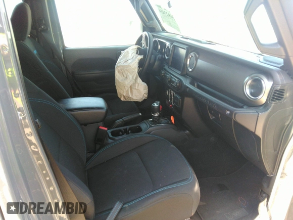 2022 Jeep Wrangler Unlimited Rubicon with VIN 1C4JJXR60NW182756, listed as a IAAI auction lot 36927414 with Not provided miles and . Bid and sale history available at DreamBid. Image 5.