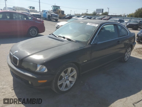 2002 BMW 3 Series 325Ci with VIN WBABN33462JW52268, listed as a Copart auction lot 71468134 with 138,527 mi miles and Clean Title. Bid and sale history available at carsss.com. Image 1.