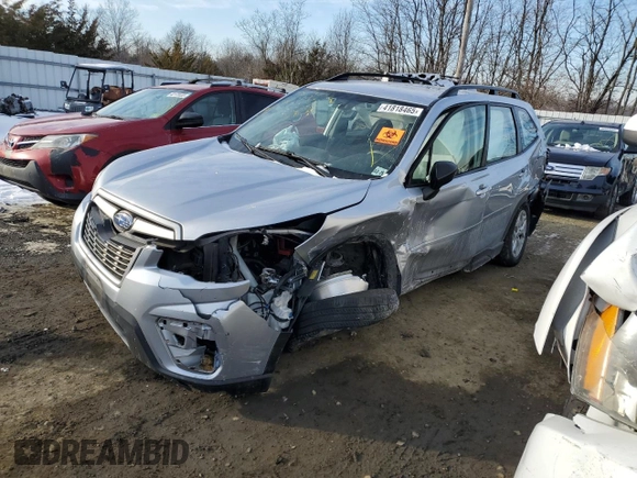 2021 Subaru Forester with VIN JF2SKADC0MH439303, listed as a Copart auction lot 41818465 with 0 mi miles and Salvage Title. Bid and sale history available at carsss.com. Image 1.