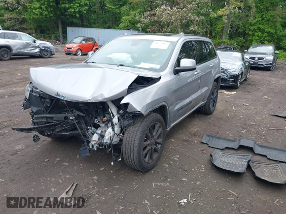 2020 Jeep Grand Cherokee Laredo E z VIN 1C4RJFAG3LC199485, wystawiony jako IAAI lot #42276411 z przebiegiem 109 489 mil mil oraz . Historia ofert i sprzedaży dostępna na DreamBid. Obrazek 17.