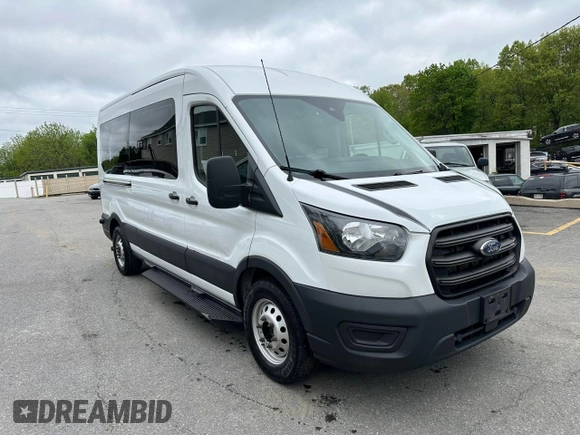 2020 Ford Transit Passenger XL z VIN 1FBAX9C8XLKB11657, wystawiony jako Copart lot #57572315 z przebiegiem 127 139 mil mil oraz Tytuł czysty. Historia ofert i sprzedaży dostępna na DreamBid. Obrazek 4.