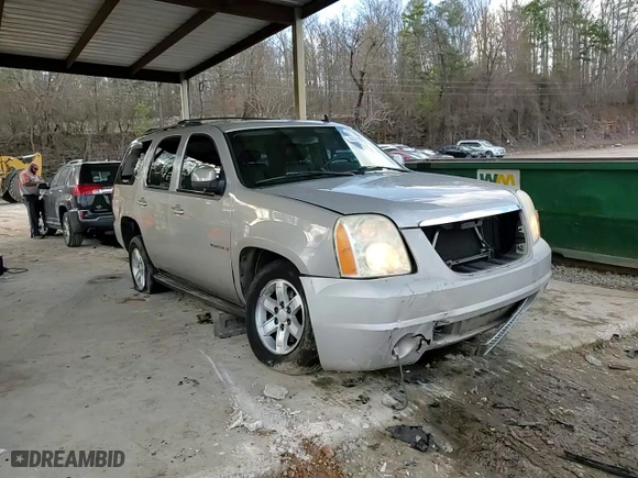 2007 GMC Yukon SLE with VIN 1GKFC13JX7R135850, listed as a Copart auction lot 44388265 with 0 mi miles and Salvage Title. Bid and sale history available at carsss.com. Image 10.