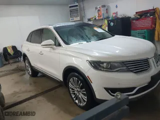 2018 Lincoln MKX Reserve with VIN 2LMPJ8LR7JBL14622, listed as a IAAI auction lot 41785641 with 130,685 mi miles. Bid and sale history available at carsss.com. Image 1.