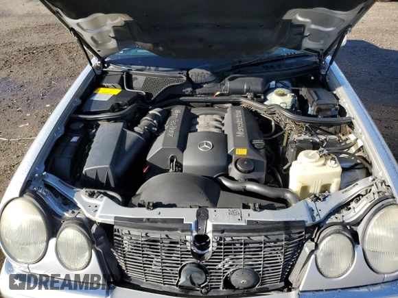 1998 Mercedes-Benz E-Class with VIN WDBJF65F0WA555650, listed as a Copart auction lot 44067875 with 133,145 mi miles and Salvage Title. Bid and sale history available at carsss.com. Image 11.
