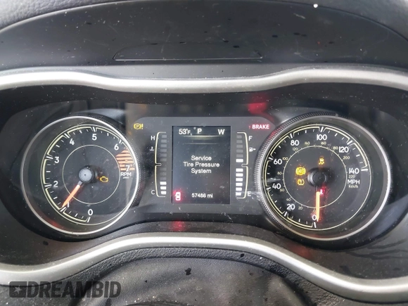 2018 Jeep Cherokee Latitude Plus z VIN 1C4PJLLB9JD573435, wystawiony jako IAAI lot #42163796 z przebiegiem 57 486 mil mil oraz . Historia ofert i sprzedaży dostępna na DreamBid. Obrazek 7.