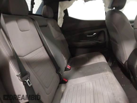 2023 Hyundai Santa Cruz SEL Premium z VIN 5NTJDDAF5PH052824, wystawiony jako IAAI lot #41599885 z przebiegiem 33 281 mil mil oraz . Historia ofert i sprzedaży dostępna na DreamBid. Obrazek 8.