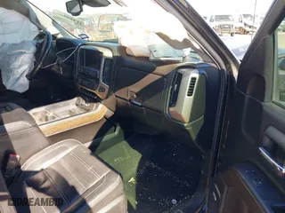 2017 GMC Sierra 2500HD Denali with VIN 1GT12UEY5HF118445, listed as a IAAI auction lot 41327986 with 158,970 mi miles. Bid and sale history available at carsss.com. Image 5.