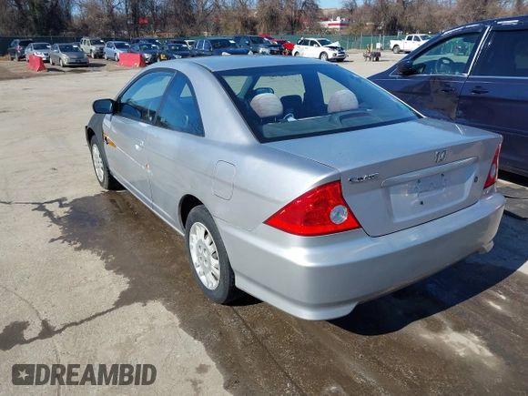 2004 Honda Civic LX with VIN 1HGEM22524L022246, listed as a IAAI auction lot 41589224 with 149,188 mi miles. Bid and sale history available at carsss.com. Image 3.