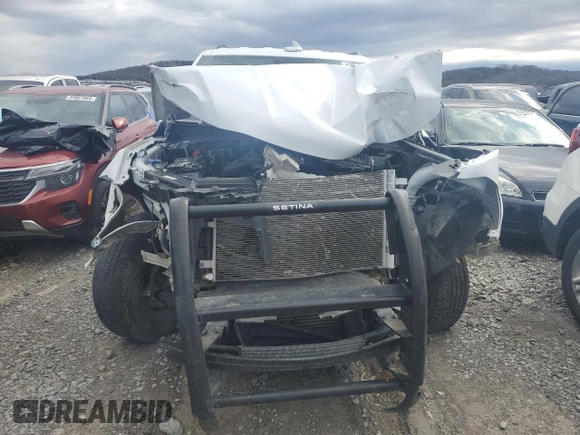 2022 Ford Expedition XL with VIN 1FMJU1FT3NEA52650, listed as a Copart auction lot 43667375 with Not provided miles and Salvage title. Bid and sale history available at DreamBid. Image 5.