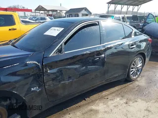 2018 Infiniti Q50 3.0t LUXE with VIN JN1EV7AP1JM590282, listed as a IAAI auction lot 41701763 with 111,318 mi miles. Bid and sale history available at carsss.com. Image 19.
