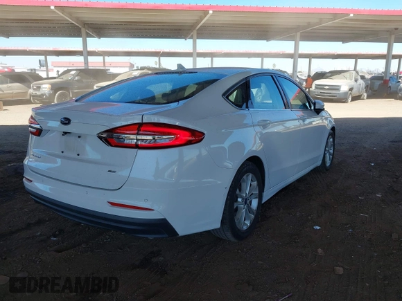2019 Ford Fusion SE with VIN 3FA6P0H76KR219092, listed as a IAAI auction lot 41666866 with 86,590 mi miles. Bid and sale history available at carsss.com. Image 4.