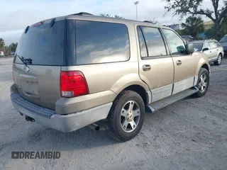 2003 Ford Expedition Special Service with VIN 1FMRU15W53LA44296, listed as a IAAI auction lot 41084481 with 1 mi miles. Bid and sale history available at carsss.com. Image 4.