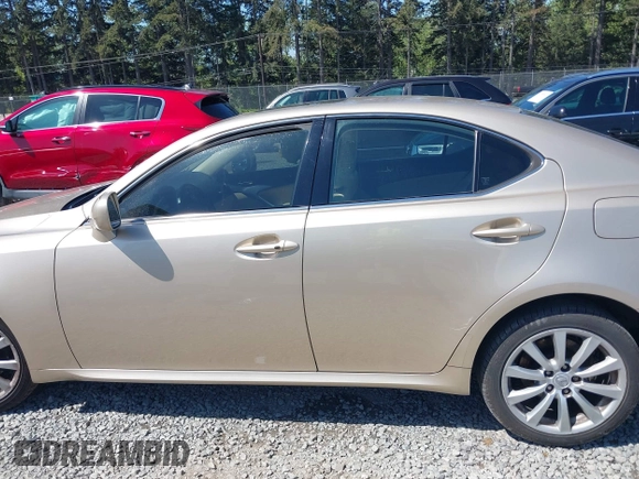 2006 Lexus IS 250 z VIN JTHCK262365000936, wystawiony jako IAAI lot #42157605 z przebiegiem 119 911 mil mil oraz . Historia ofert i sprzedaży dostępna na DreamBid. Obrazek 14.