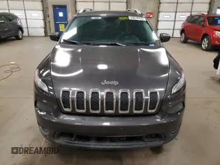 2018 Jeep Cherokee Latitude Plus z VIN 1C4PJLLB2JD552491, wystawiony jako Copart lot #53870755 z przebiegiem 281 530 mil mil oraz Nie do naprawy • Non repairable. Historia ofert i sprzedaży dostępna na DreamBid. Obrazek 5.