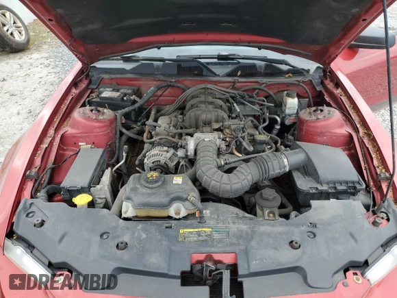 2010 Ford Mustang V6 z VIN 1ZVBP8EN2A5166903, wystawiony jako Copart lot #57533405 z przebiegiem 136 544 mil mil oraz Czysty tytuł • Clean title. Historia ofert i sprzedaży dostępna na DreamBid. Obrazek 11.