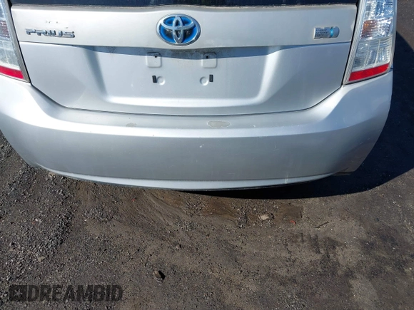 2010 Toyota Prius II with VIN JTDKN3DU1A0047225, listed as a IAAI auction lot 41833174 with 218,334 mi miles. Bid and sale history available at carsss.com. Image 14.