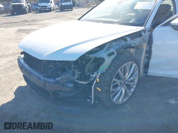 2019 Audi A6 Prestige with VIN WAUM2AF22KN044384, listed as a IAAI auction lot 41811753 with 38,602 mi miles and . Bid and sale history available at DreamBid. Image 6.