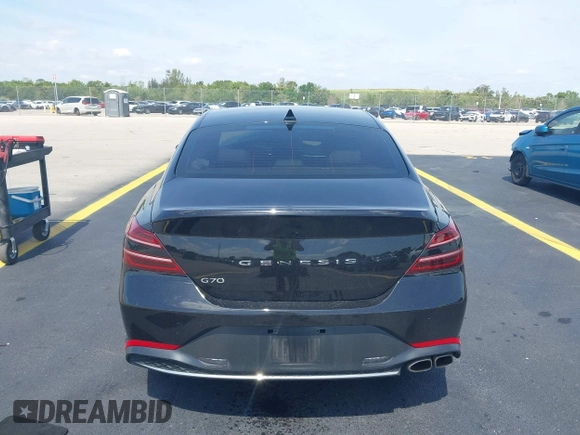 2023 Genesis G70 2.0T z VIN KMTG34TA4PU135164, wystawiony jako IAAI lot #42209723 z przebiegiem 14 251 mil mil oraz . Historia ofert i sprzedaży dostępna na DreamBid. Obrazek 16.