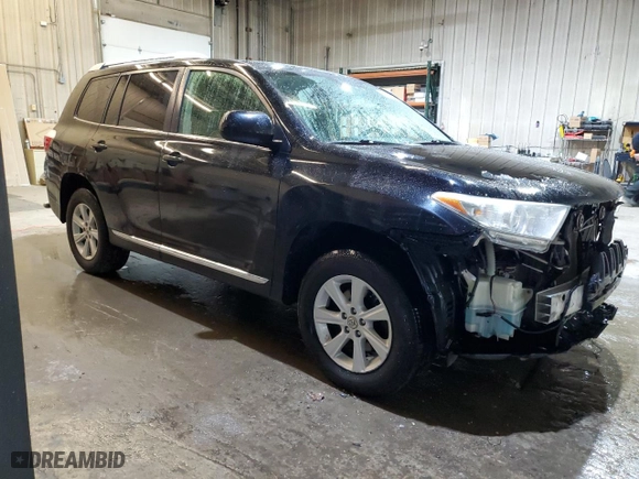 2013 Toyota Highlander with VIN 5TDBK3EH0DS200284, listed as a Copart auction lot 46678105 with 180,456 mi miles and Salvage Title. Bid and sale history available at carsss.com. Image 4.