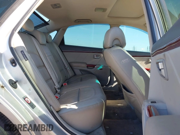 2006 Hyundai Azera SE with VIN KMHFC46F86A126741, listed as a IAAI auction lot 42154172 with 86,960 mi miles and . Bid and sale history available at DreamBid. Image 8.